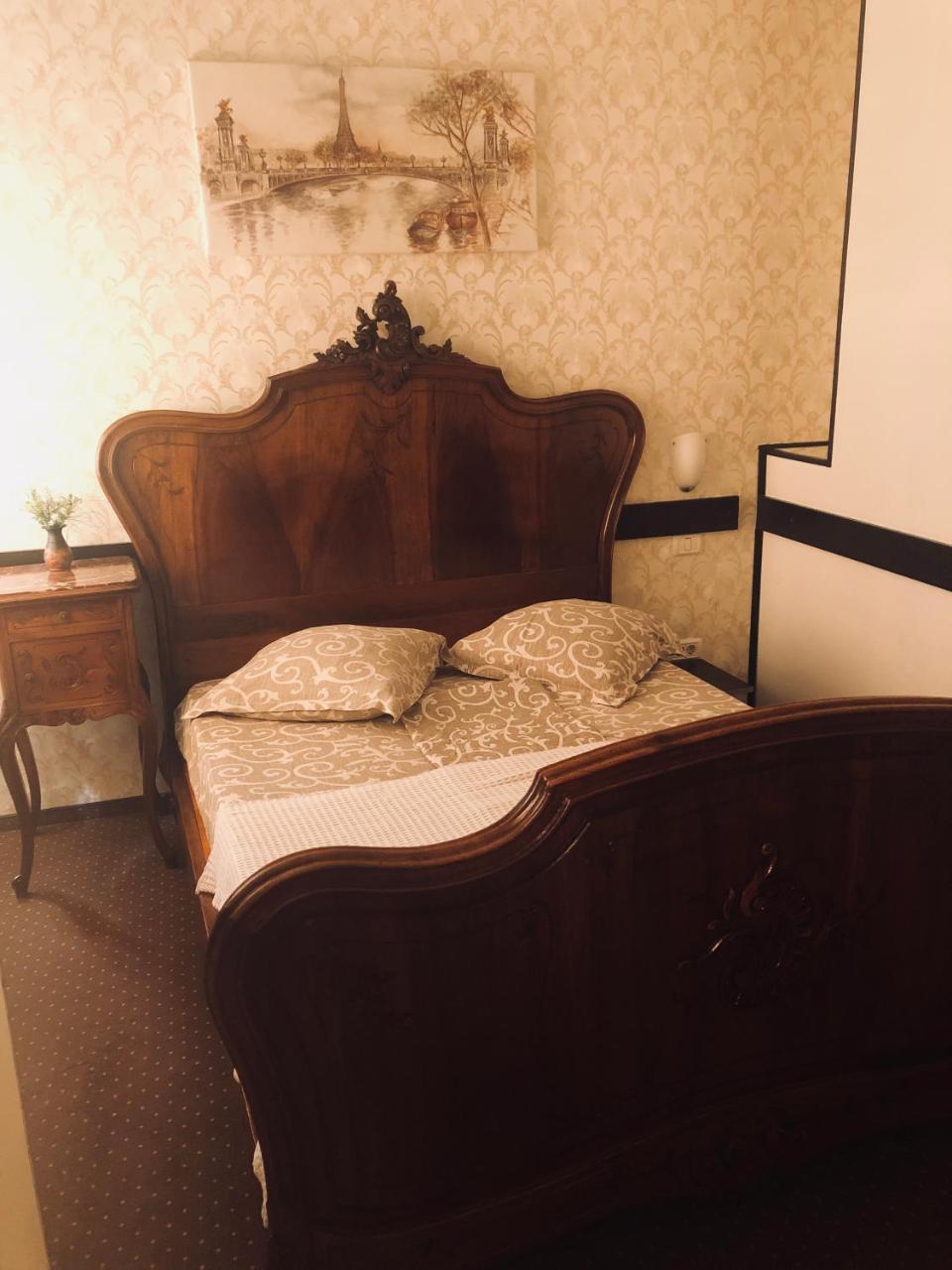 Hotel Taco Bucarest Extérieur photo