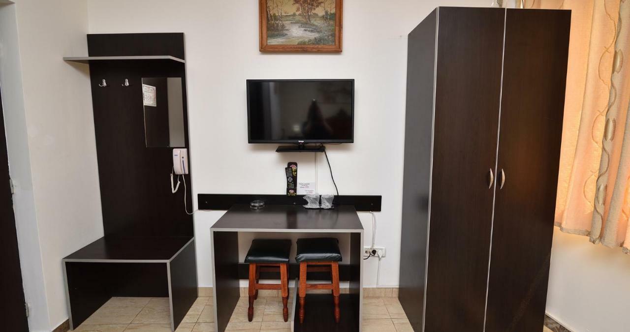 Hotel Taco Bucarest Extérieur photo